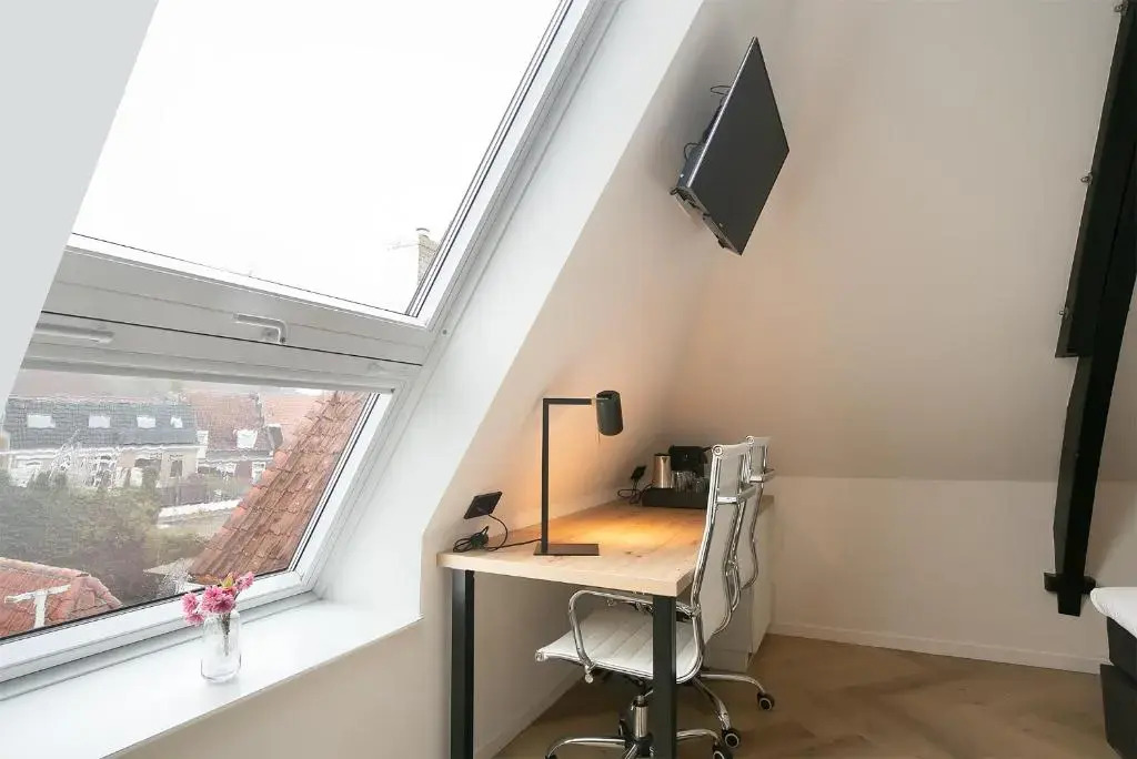 Snoozz Hotels Bolsward Boutique hotel zonder receptie met digitale sleutel