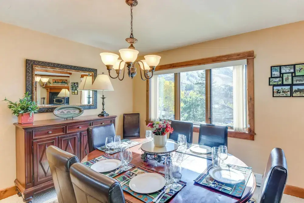 Mtn-view Steamboat Condo: Shuttle to Resort