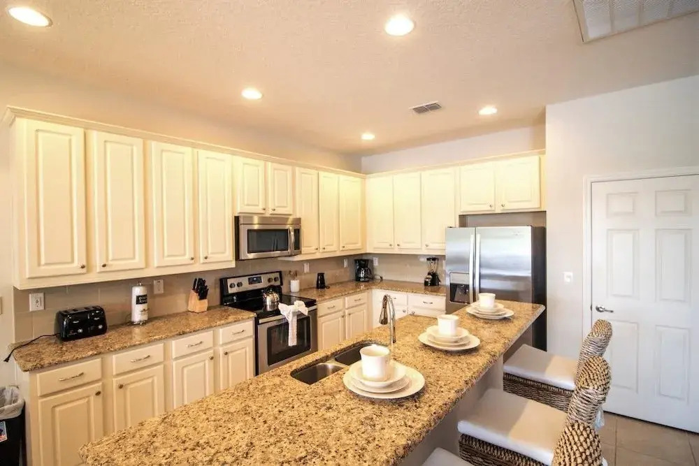 ACO PREMIUM - 7 bd with pool/spa (1728)