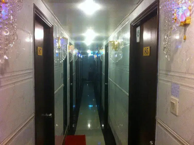 Hong Kong Sun Guest House