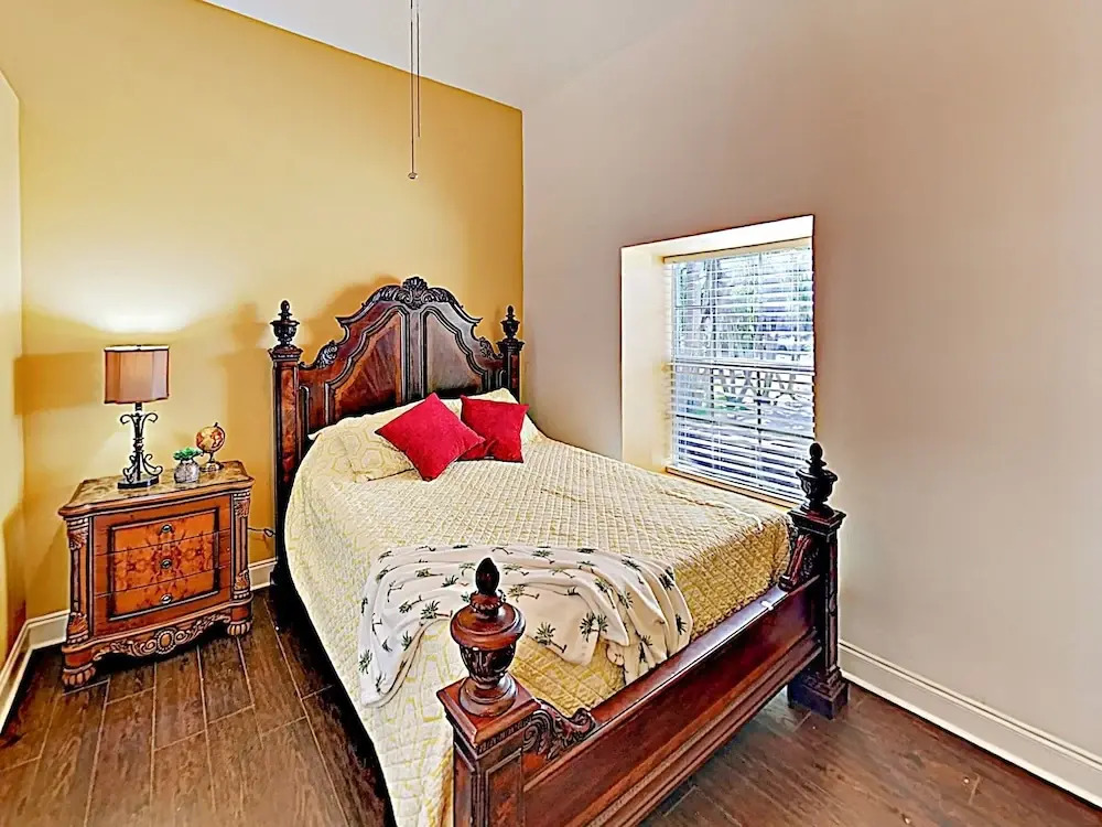New Listing! European-style On Canal W/ Pool 4 Bedroom Home