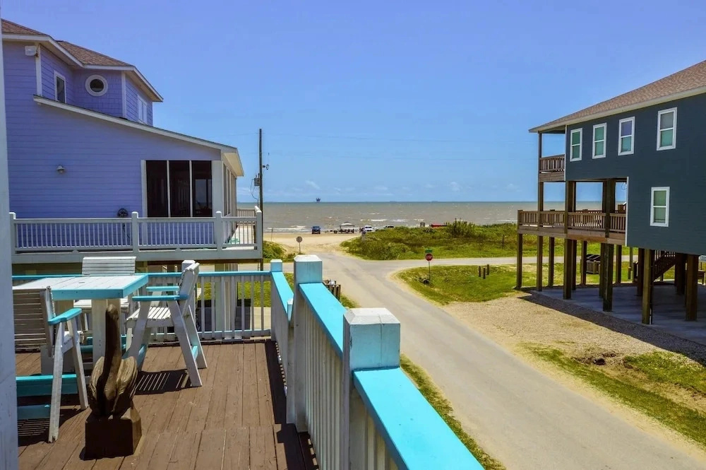Sum Beach 4 Bedroom Home