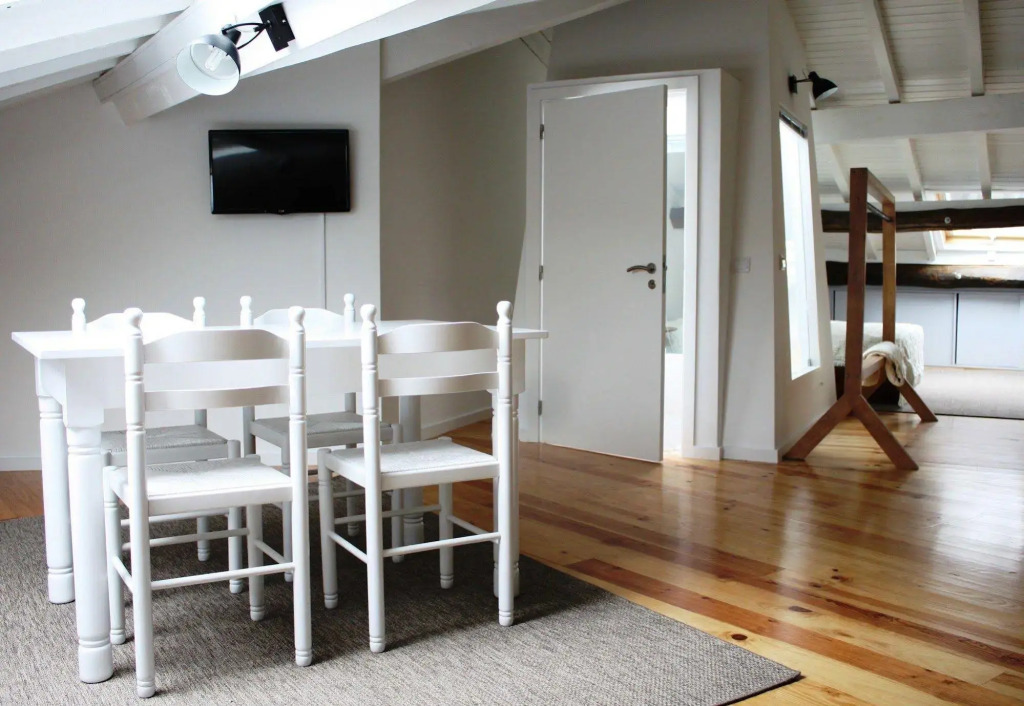 Trovador Guest House