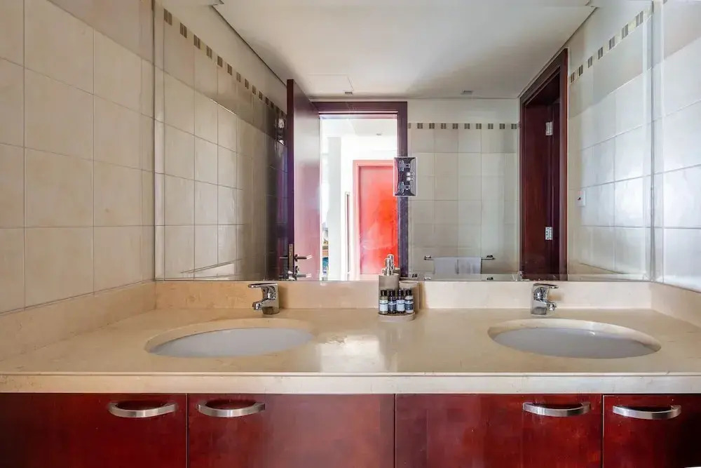 Magnificent Marina Views in This Elegant 3br