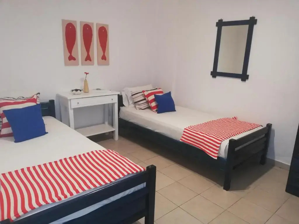 By the Sea Apartments-studios