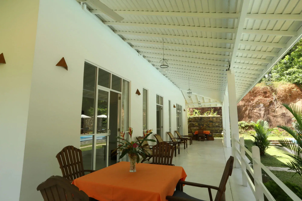 Beach Grove Villas