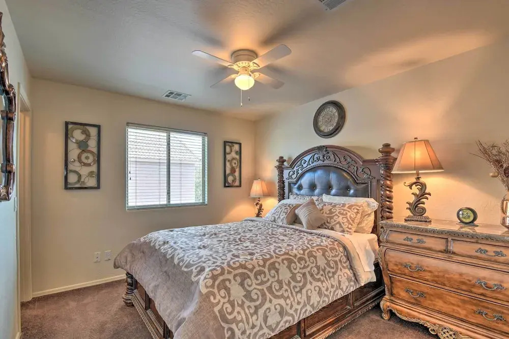 Private Pool & Hot Tub: San Tan Valley Home