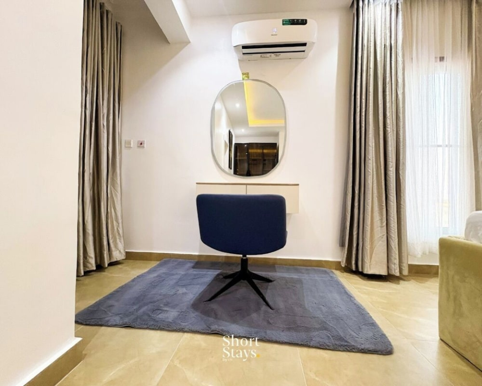 Short Stays By CW
