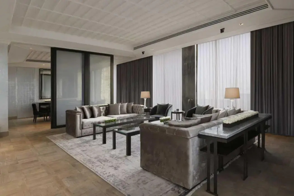 Roseate House Delhi Aerocity