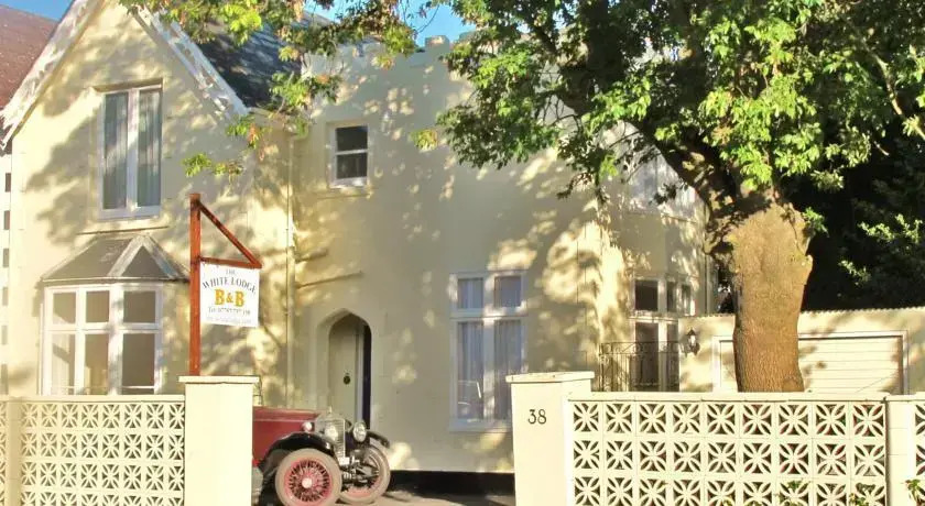 White Lodge