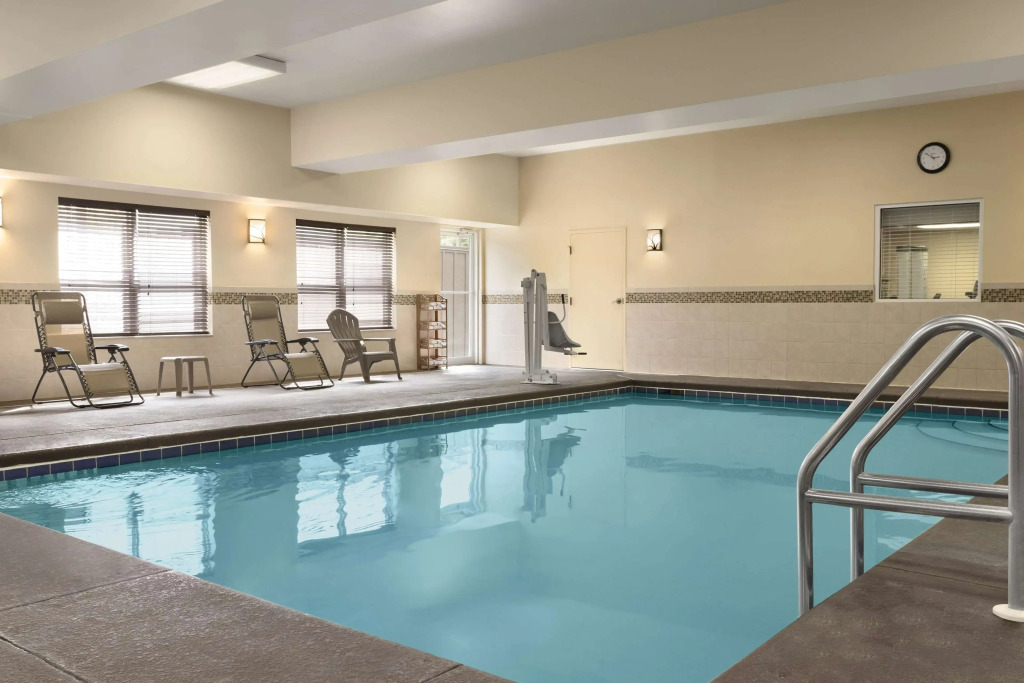 Comfort Inn & Suites Dothan Northside Plaza