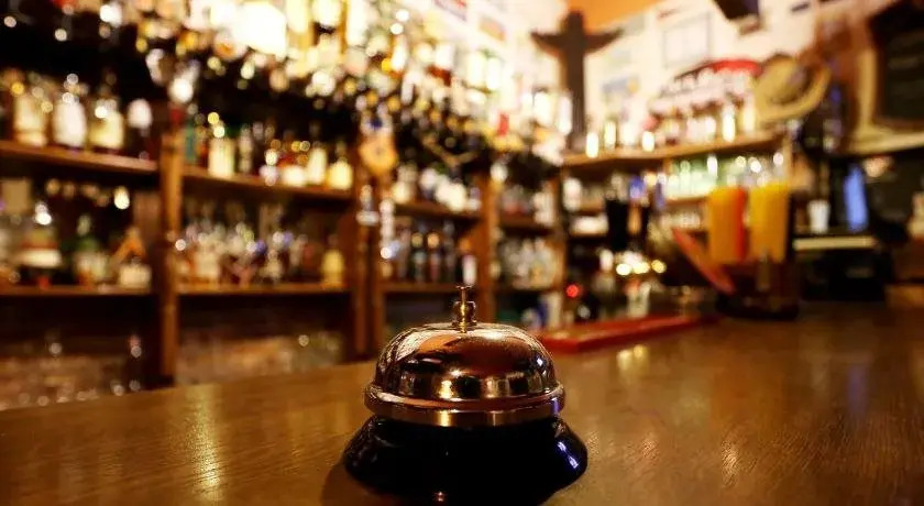Pension Alfa & Whisky Pub