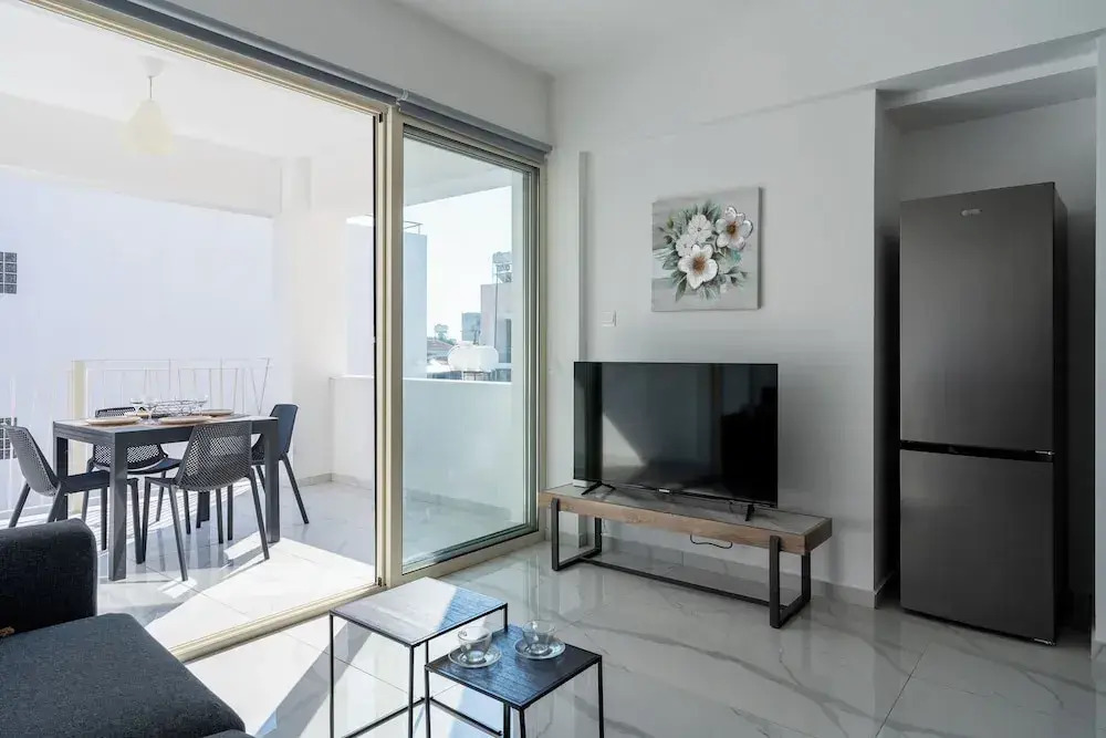 Rosemont Studio With Balcony in Larnaca
