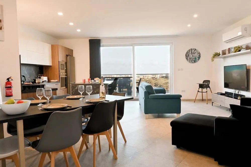 Ramla Bay View + shared pool Gozo