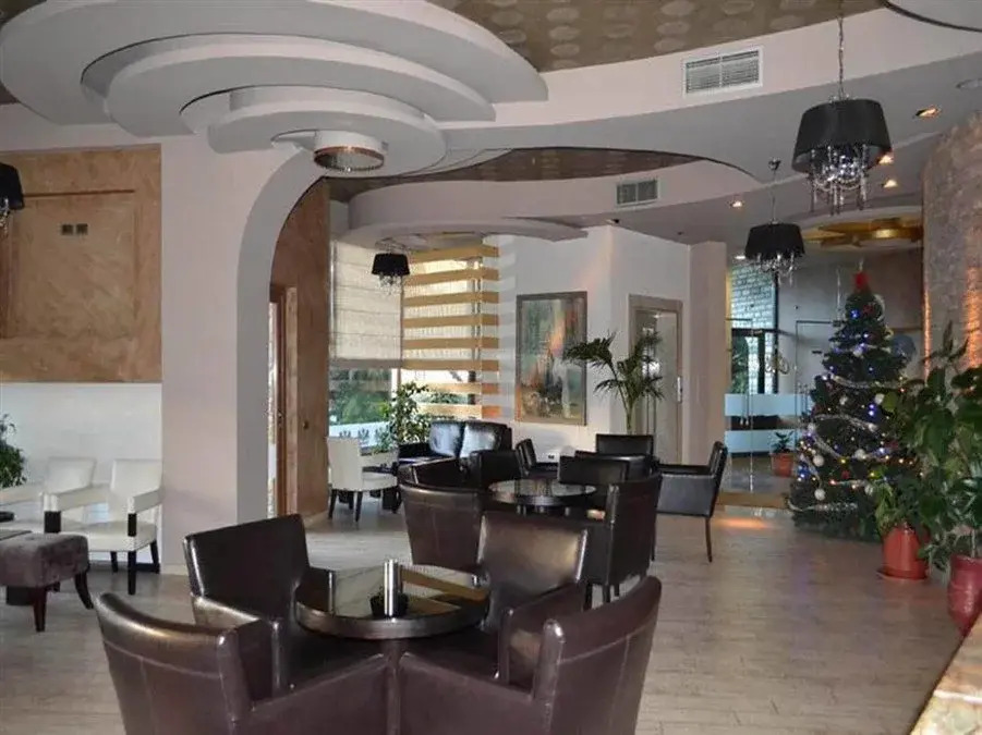 Hotel George