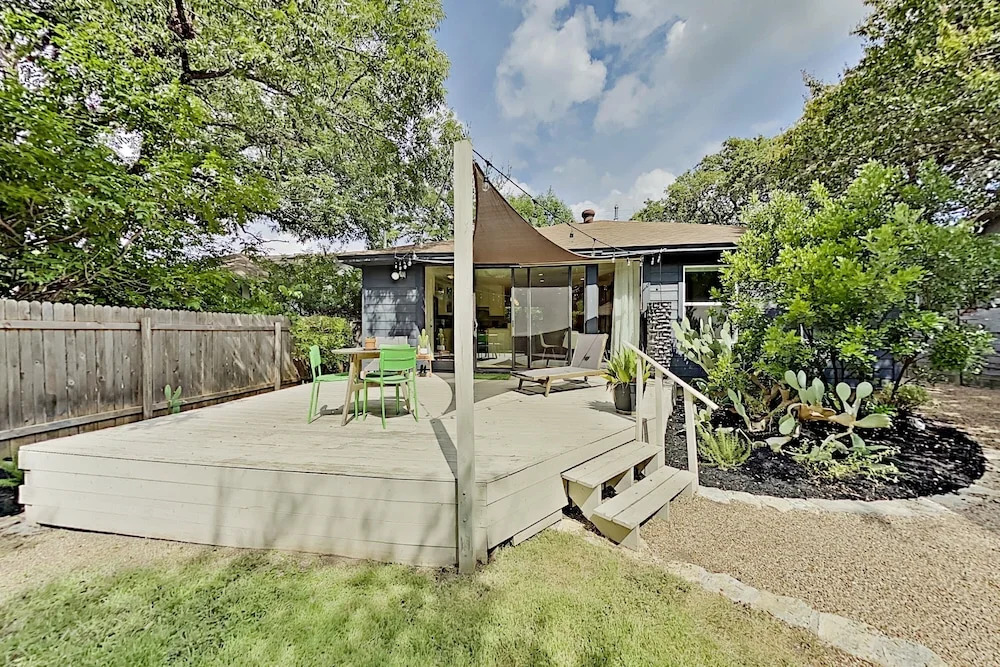 1714bouh 3 Bedroom Home