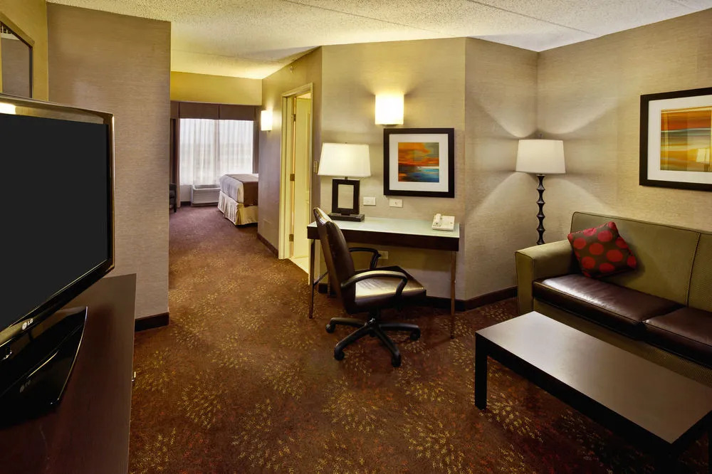 Holiday Inn Hotel & Suites Chicago Northwest - Elgin by IHG