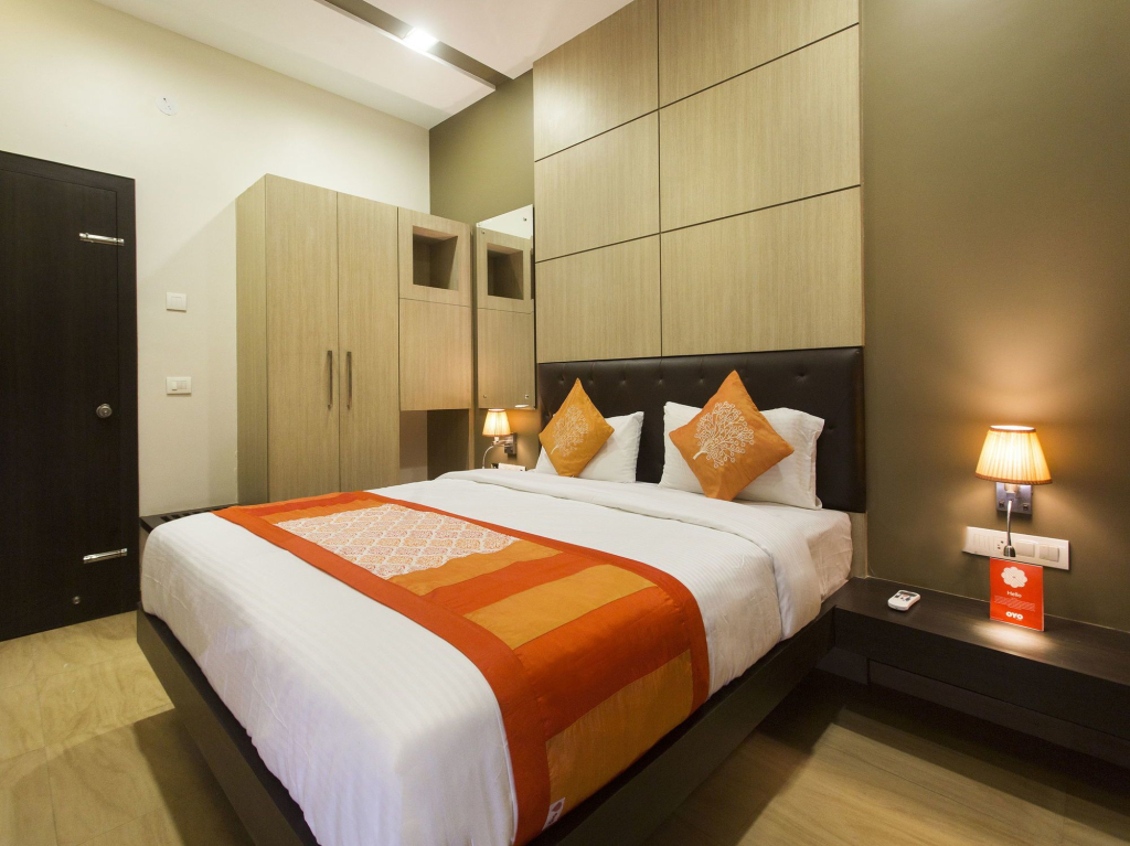 OYO 10388 Hotel Dean Villa