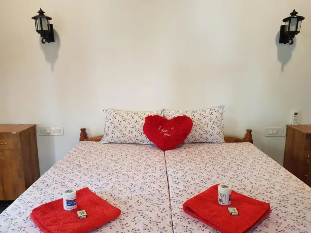 Marari Neena Beach homestay