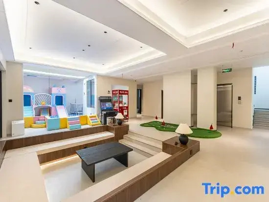 Yunshang Grassland·Huichuan·Hi Designer Light Luxury Holiday Meishu (Star Ski Resort)