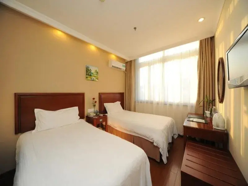 GreenTree Inn Shanghai Yanchang Road