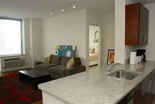 Luxy Suites Columbus