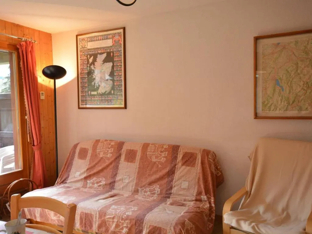 Appartement cosy 6 pers, proche pistes et centre, balcon, parking, animaux admis - FR-1-241-17
