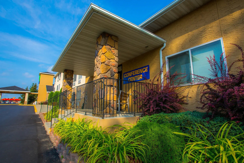 Holiday Inn Express Bemidji