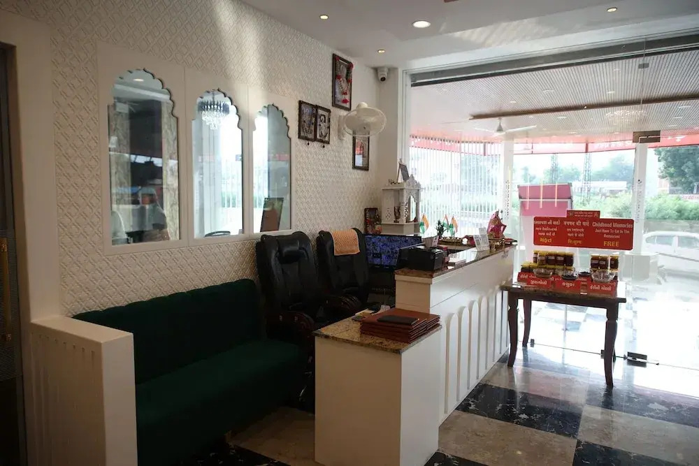 Hotel Rangoli
