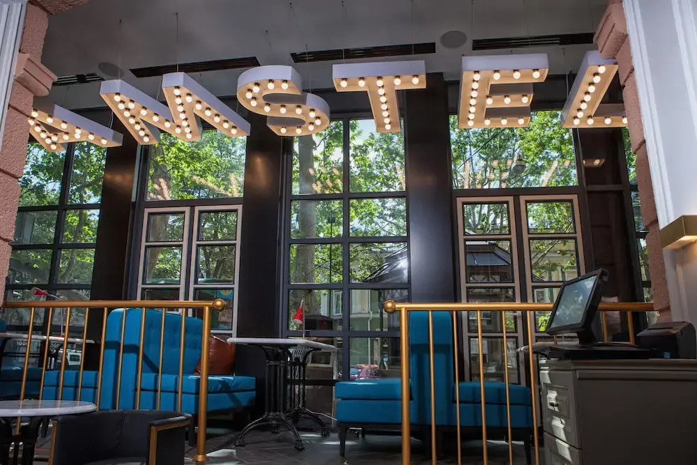 Amsterdam Hotel