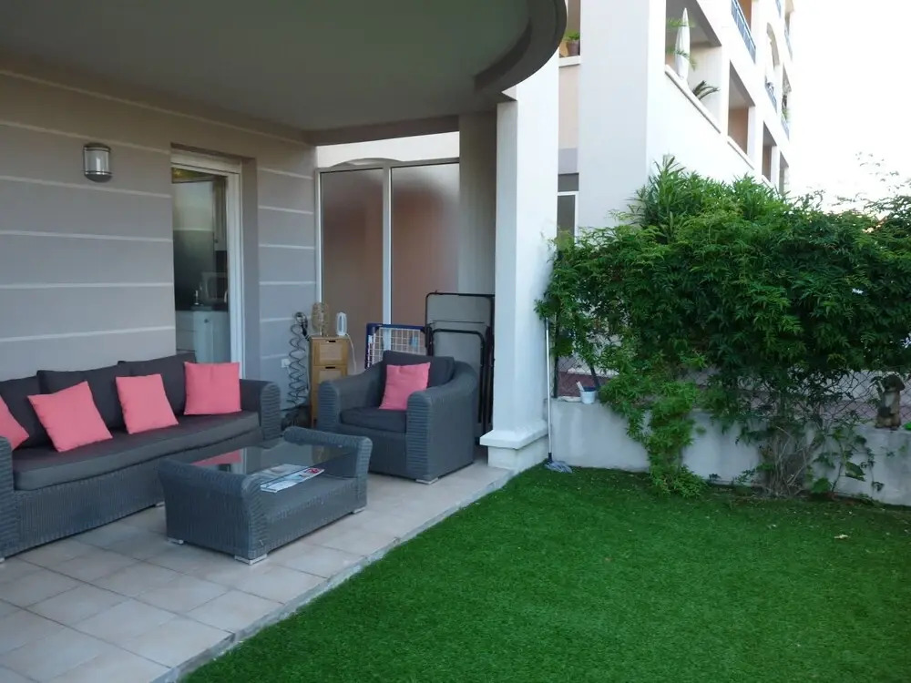 Villa Romance 3