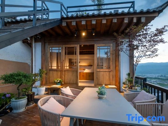 Shaxi Wangxi B&B