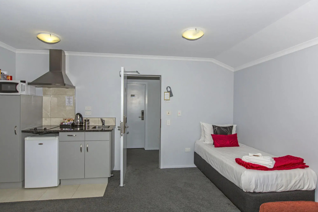 BKs Premier Motel Esplanade