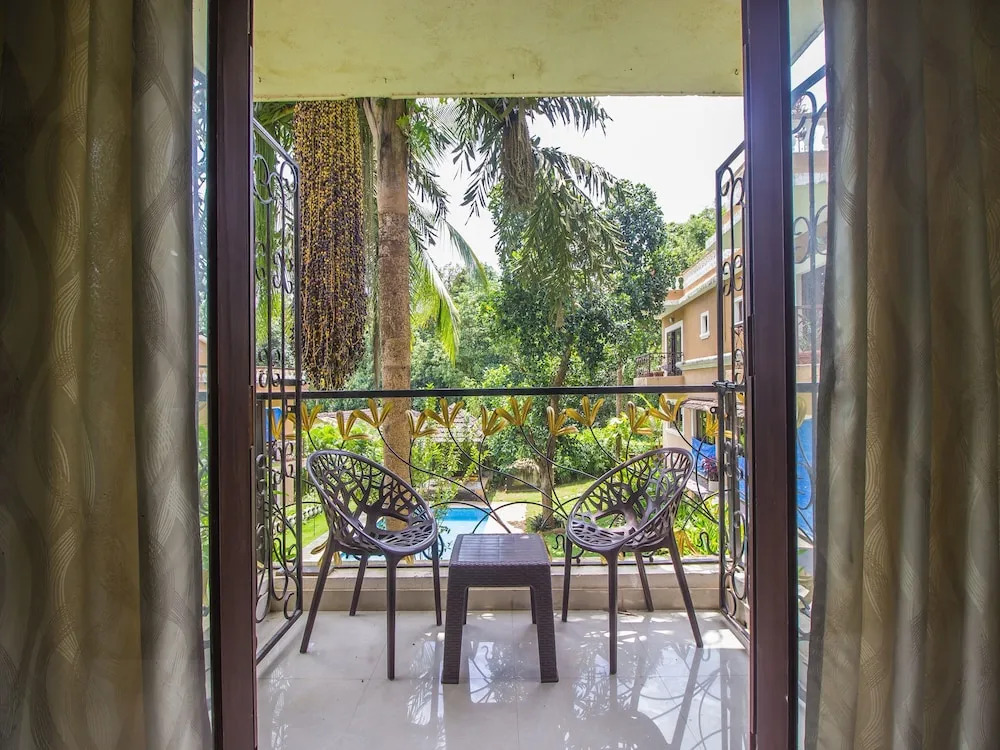 OYO 18864 Home Pool View 3BHK Villa Sangolda
