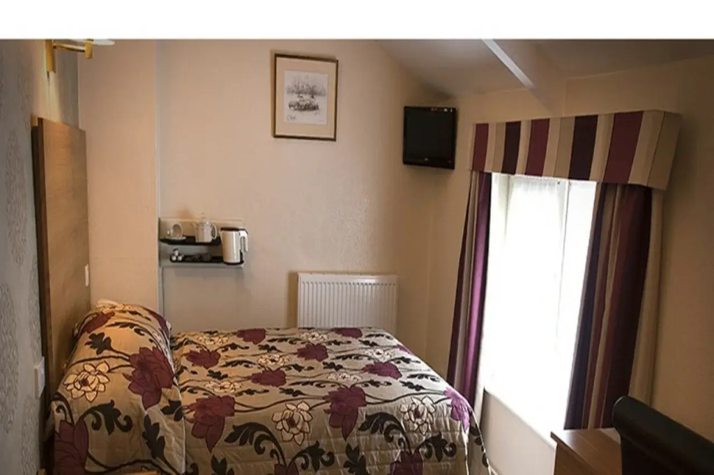 Mariners Hotel