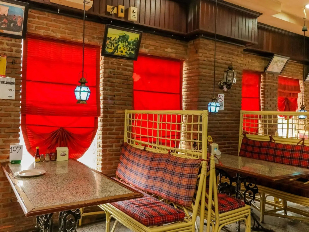 NIDA Rooms Ratchadaphisek Golden Dome Walk