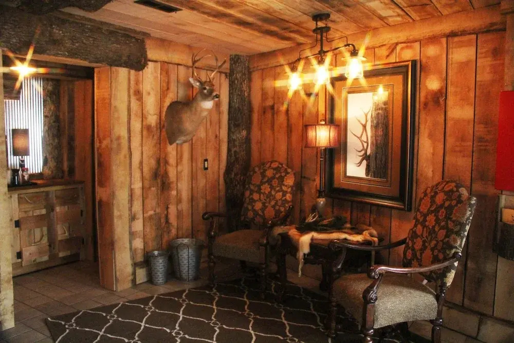 Stonegate Inn