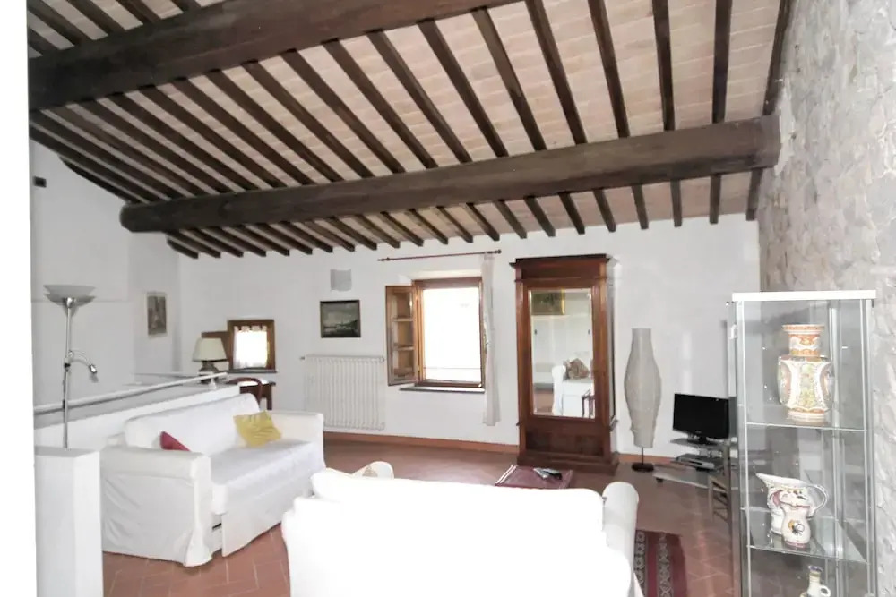 House With 2 Bedrooms in Vicopisano, With Furnished Terrace Near the Beach