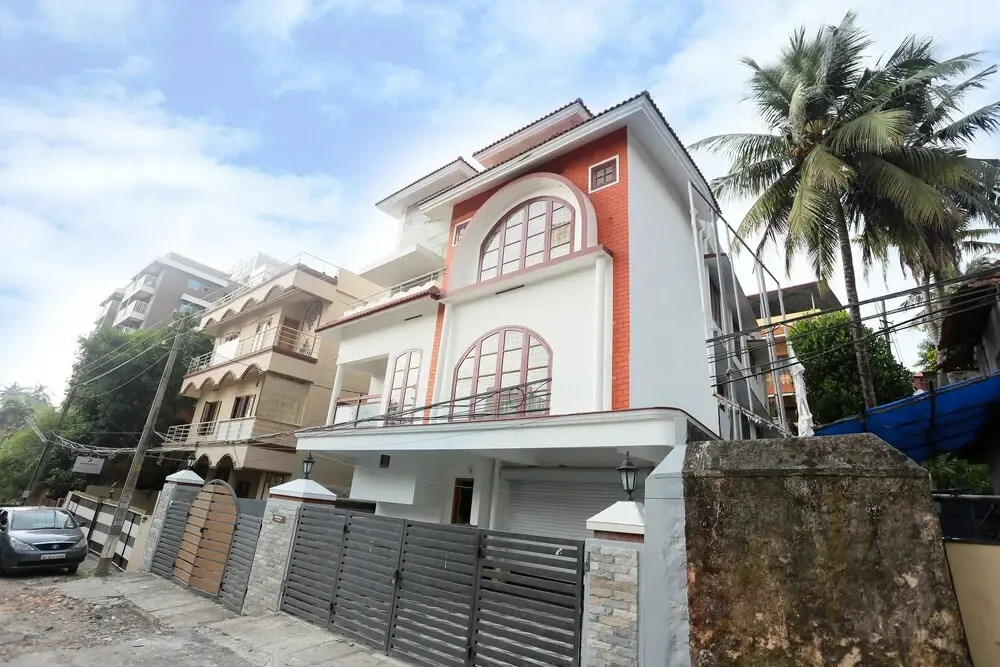 Oyo 24558 Spacious Stay Near Thiruvananthapuram Central Station
