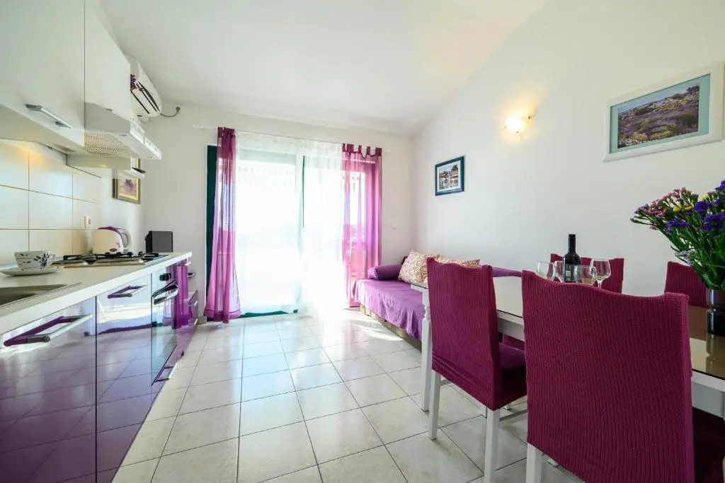 Apartments Vala