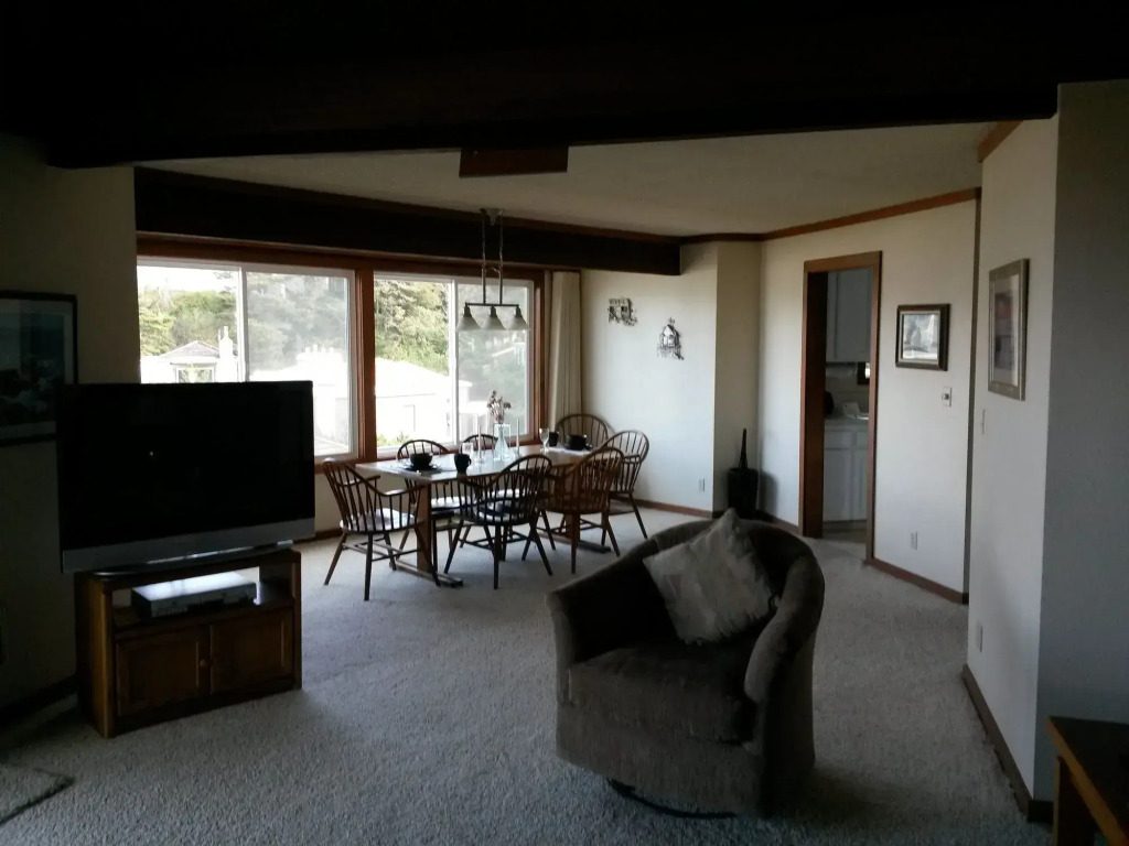 Little Creek Cove Beach Resort