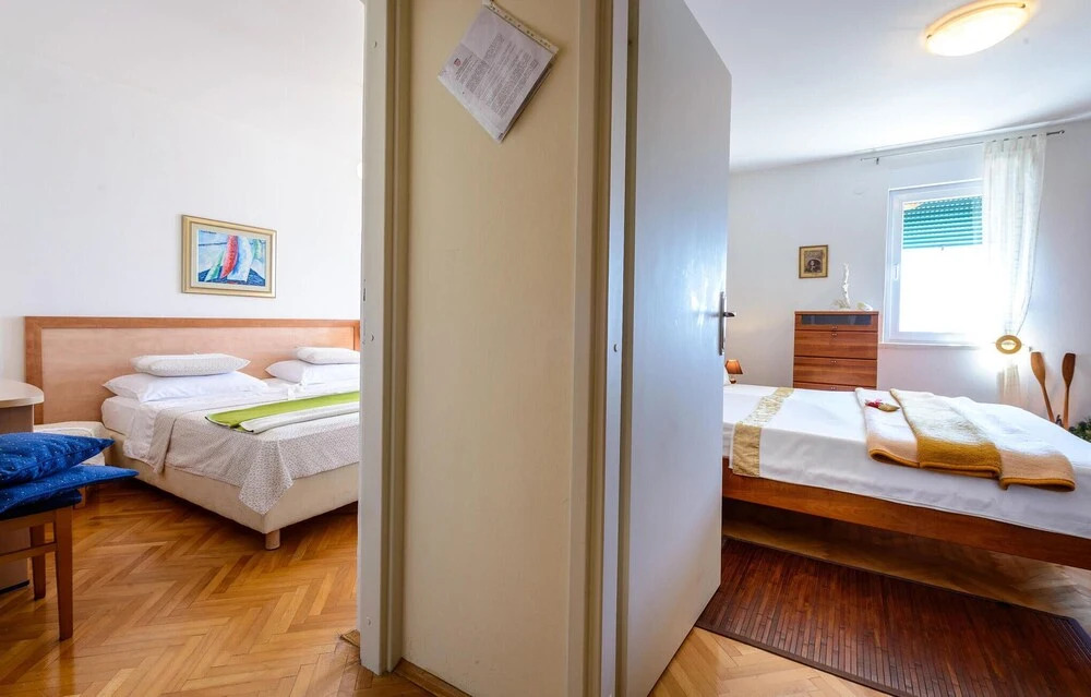 Amazing Apartment in Dubrovnik With Wifi and 2 Bedrooms