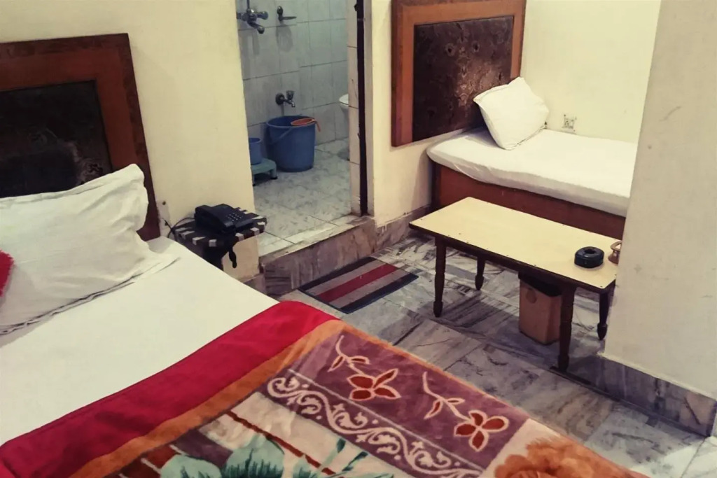 Hotel Aditya Inn