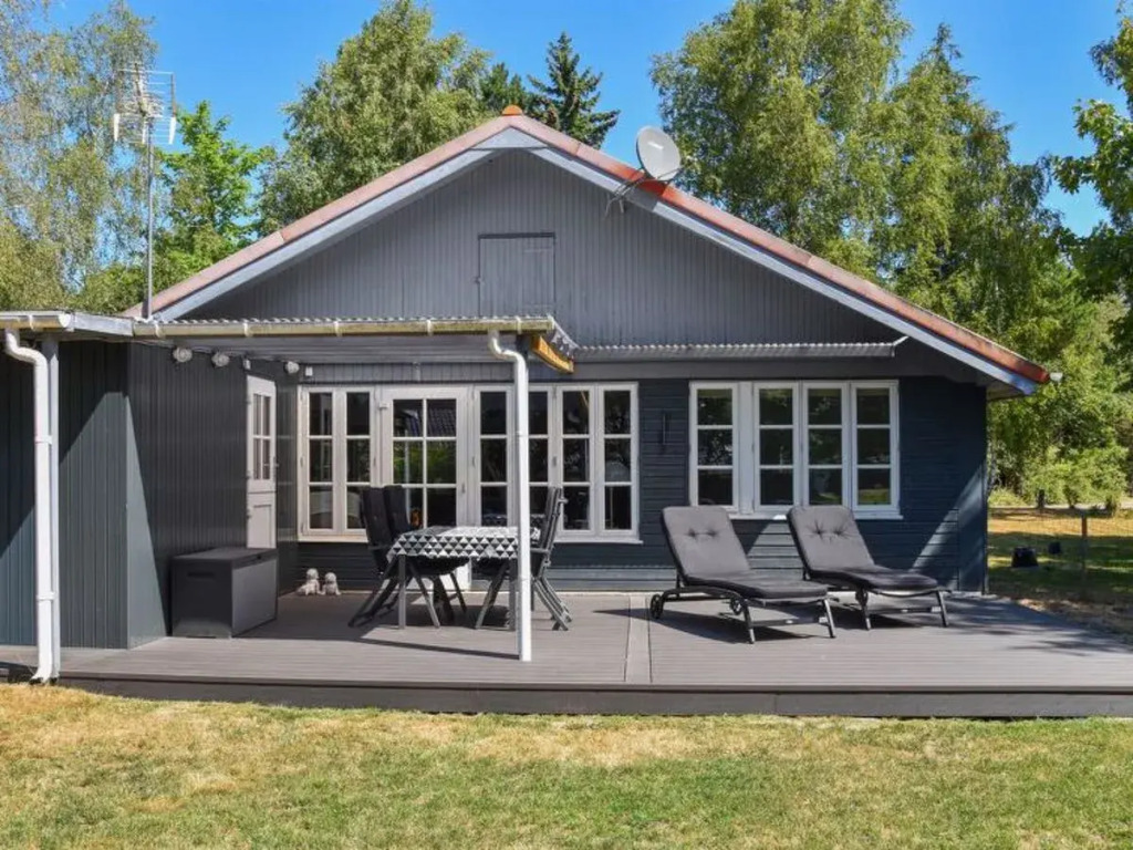 Holiday Home Agneta - 750m from the sea by Interhome