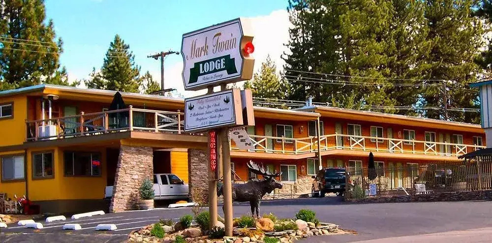 Mark Twain Lodge