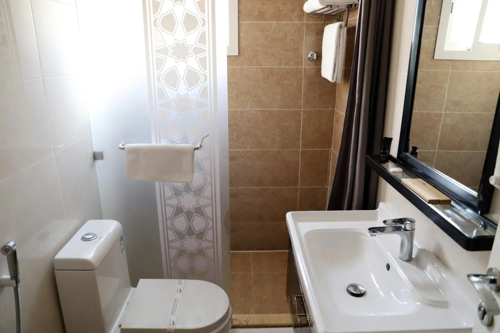 SUNRISE SUITEs & صن رايز سويتس