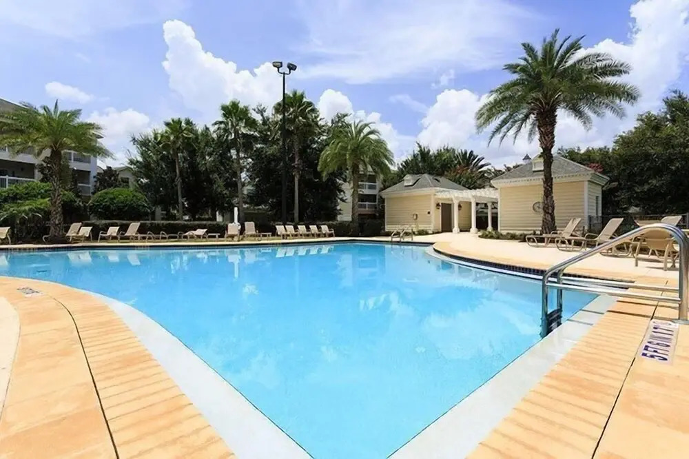 Condo Hertitage Crossing Modern Delight 3 Bedroom Reunion