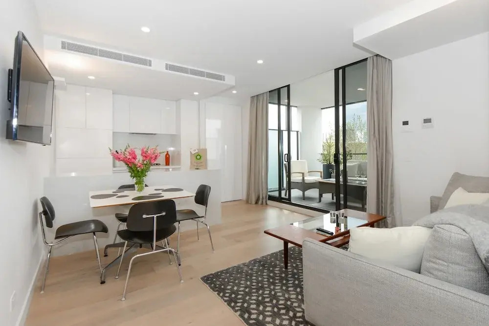 Boutique Stays - The Lincoln, South Yarra