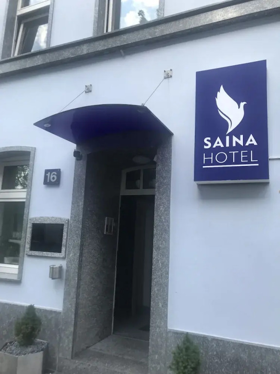 SAINA Hotel