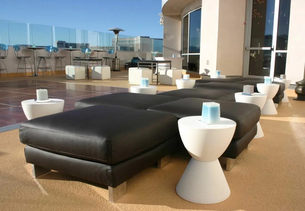 The Platinum Hotel